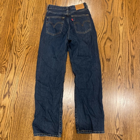 Levi’s Women’s Ribcage Straight size 25 Dark Wash - Picture 4 of 4